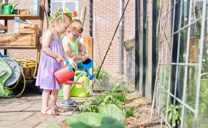 Samen ontdekken in de moestuin