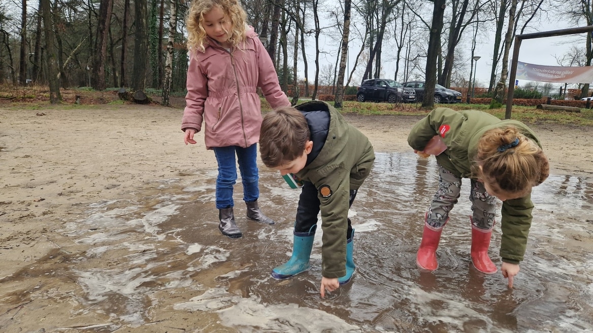 Buitenspelen bij Fonkeltuin